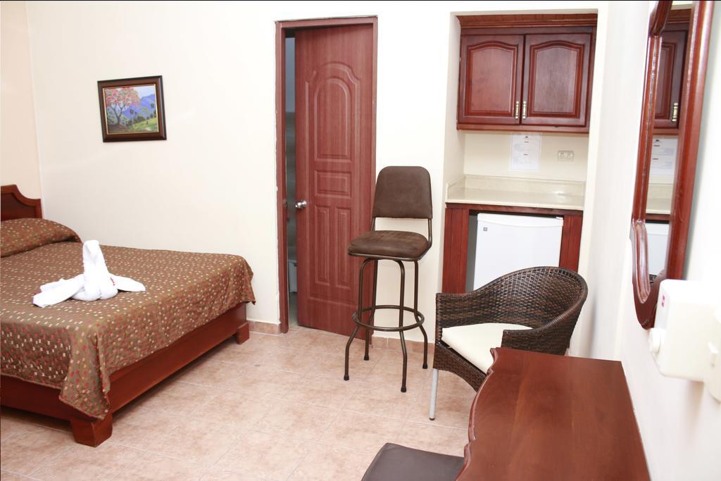 Hotel La Morada Santo Domingo Værelse billede